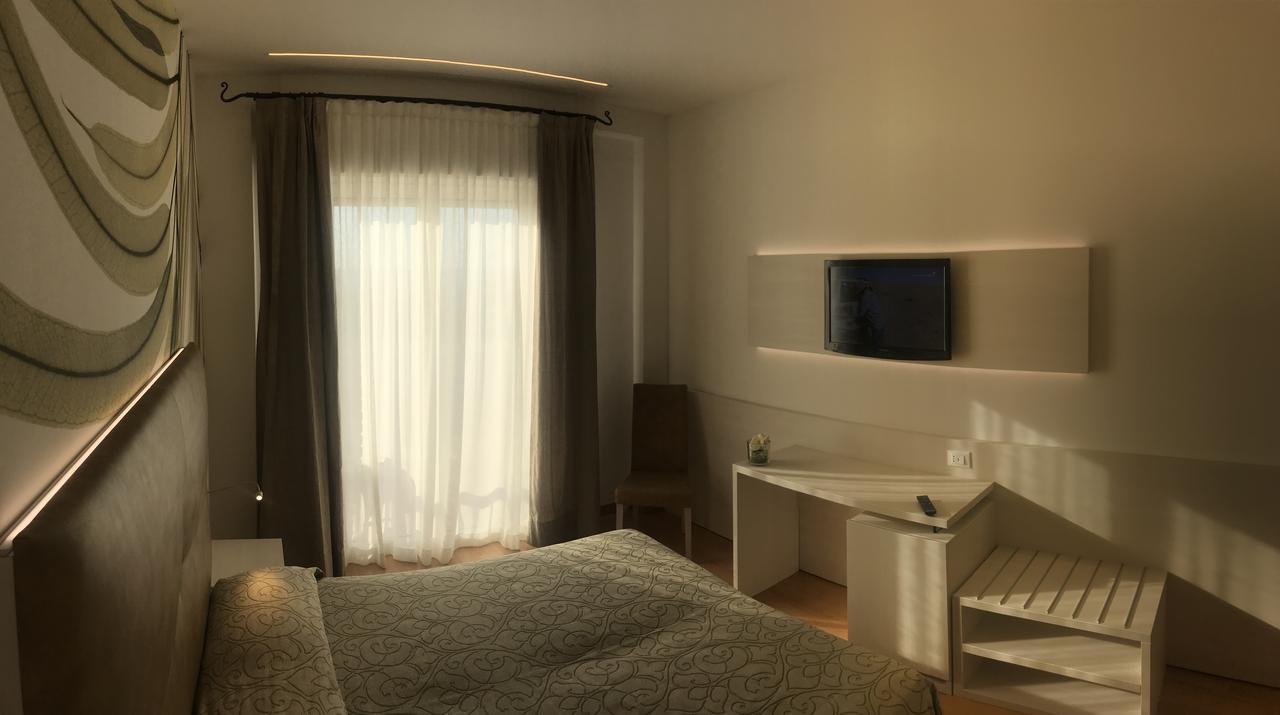 Hotel Eden Caorle Esterno foto