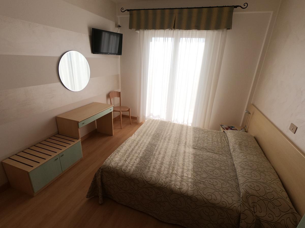 Hotel Eden Caorle Esterno foto