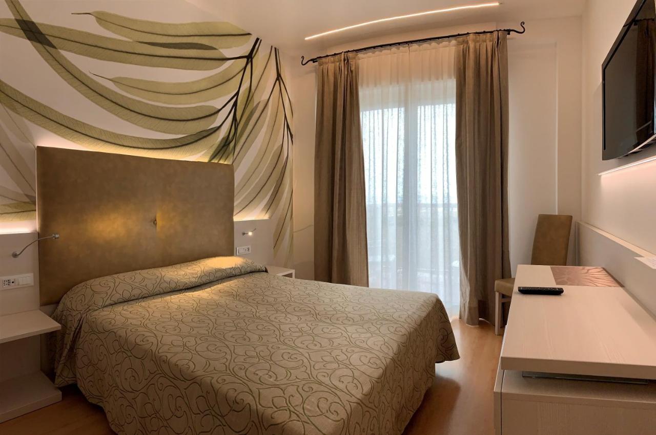 Hotel Eden Caorle Esterno foto
